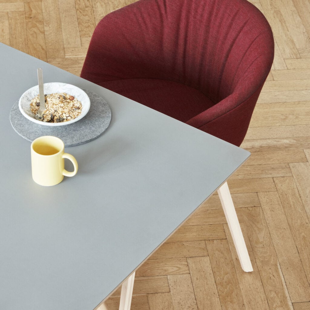 AAC_23_Soft_Remix_662_wb_lacquer_oak_base_CPH_30_grey_top_wb_lacquer_oak_base