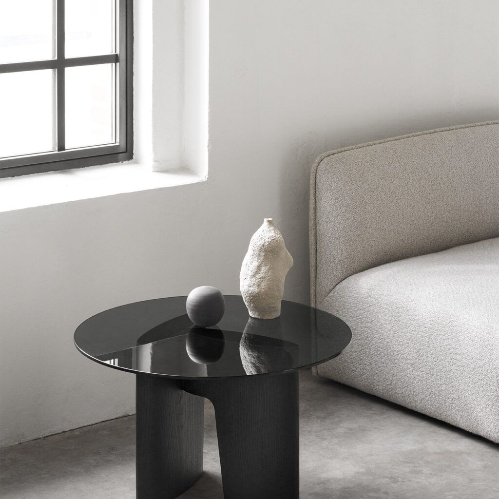 Glyph_Occasional table_Black_Panorama_Bosa col. 04_72 dpi