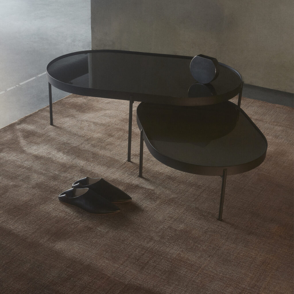 MENU_NoNo_Tables,_Moon_Vase