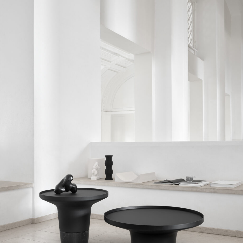 Poller_Coffee table_Family_72 dpi